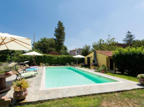 Holiday Home at Castiglion Fiorentino with Swimming Pool Santa Cristina